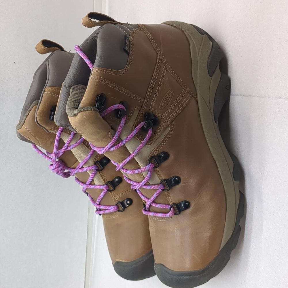 KEEN Women's Pyrenees Mid Height Waterproof Hiking Boots - Tan - Size 11